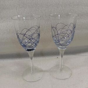 Cynthia Rowley Roscher Hand Blown Cobalt Blue Swirl Wine Glasses